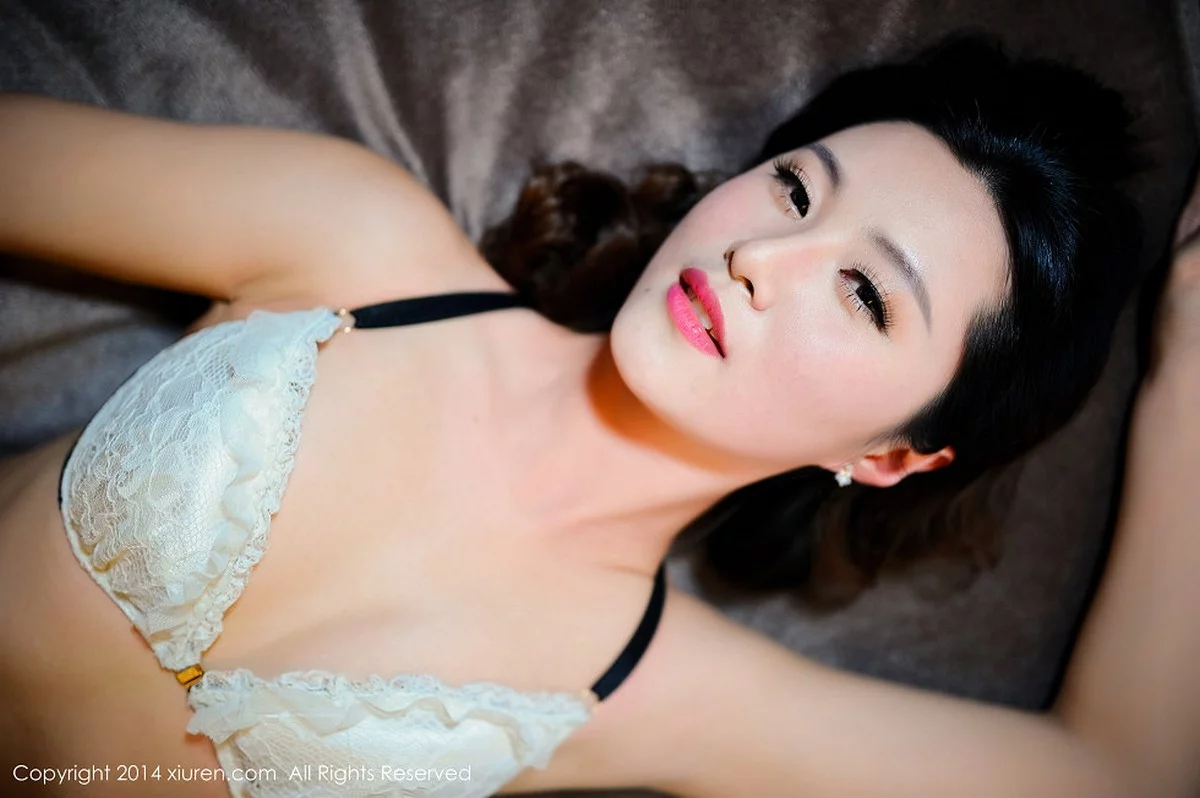Xrmnw.Vip_狐狸小姐_写真
