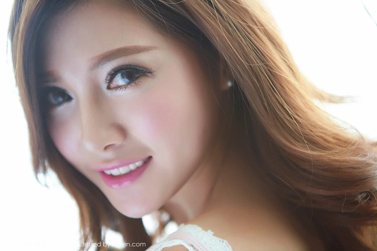 Xrmnw.Vip_奶茶-Emily_写真