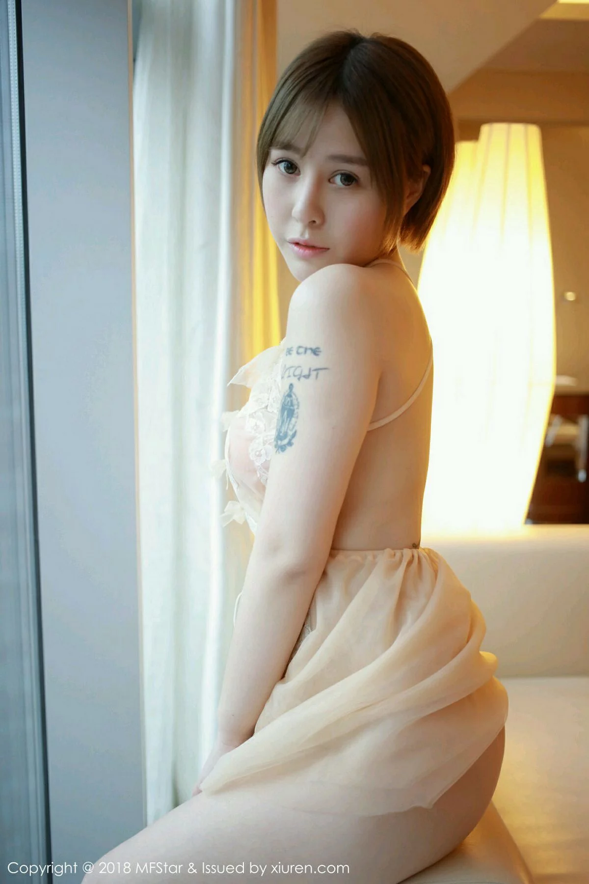 Xrmnw.Vip_艾莉_写真