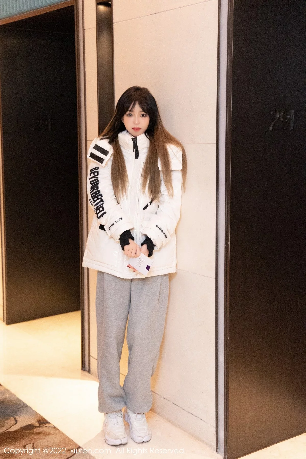 Xrmnw.Vip_奶瓶_写真