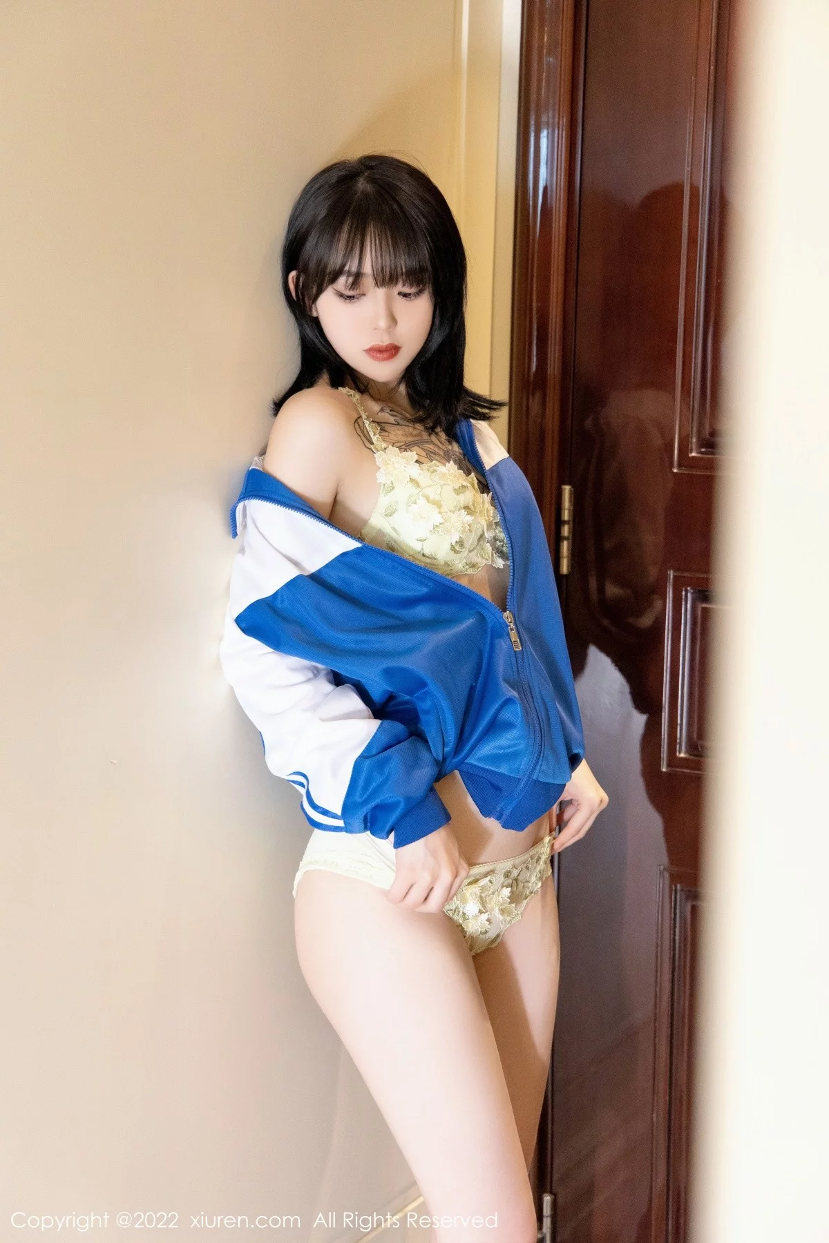 Xrmnw.Vip_奶瓶_写真