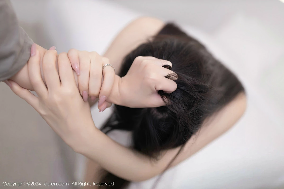 Xrmnw.Vip_鱼子酱_写真