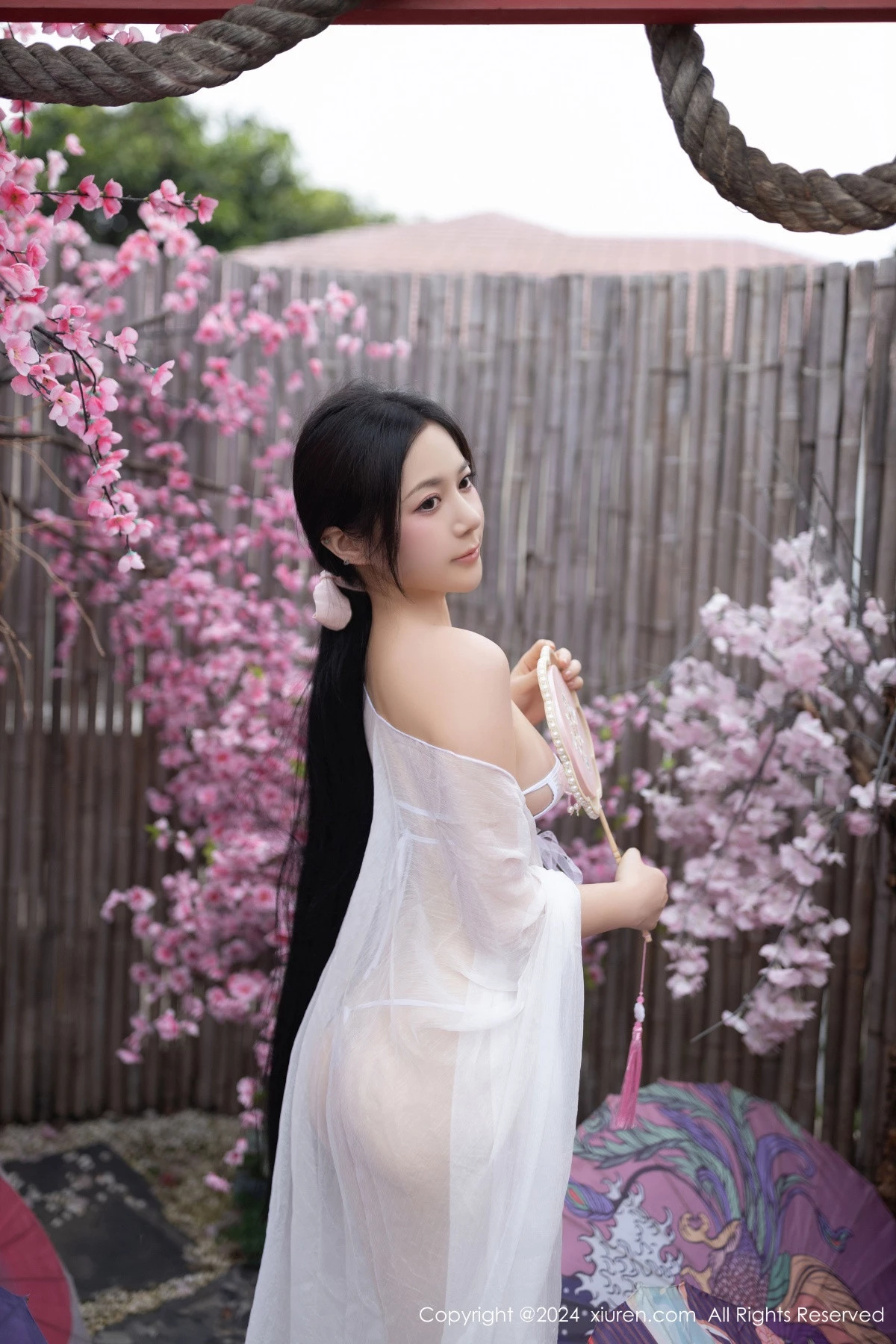 Xrmnw.Vip_鱼子酱_写真